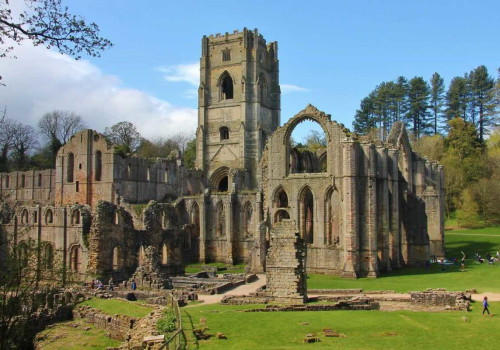 Fountain Abbey 1.jpg